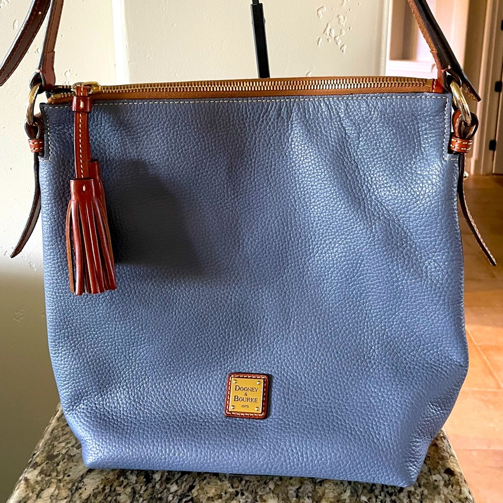 Dooney & Bourke Blue Tote Bag, Pebble Leather.  Like New!